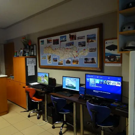 阿里斯一室公寓 公寓式酒店 4*