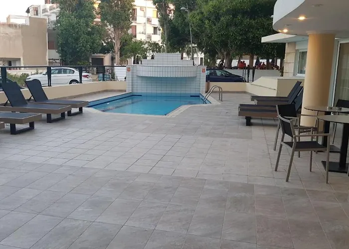 Aris Apartmanhotel