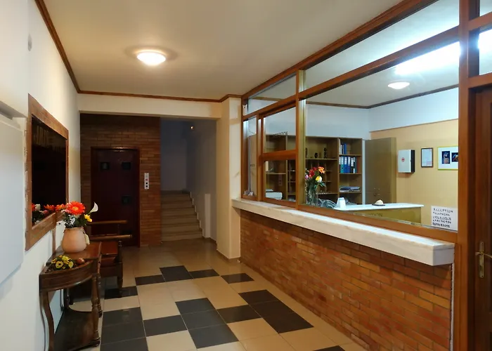 Aris 4* Hersonissos (Crete)