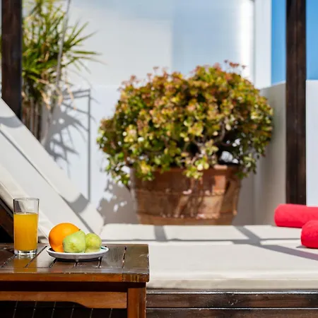 Aparthotel Aris