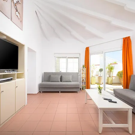 Aris Apartahotel Hersonissos (Crete)
