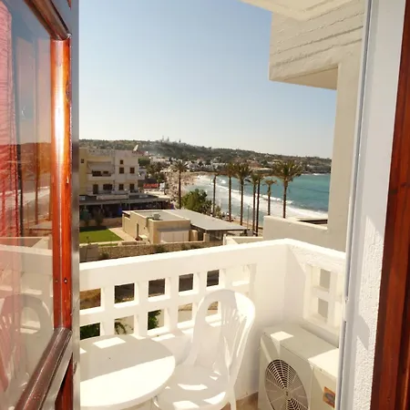 Aparthotel Aris