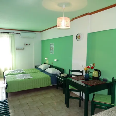 Aparthotel Aris